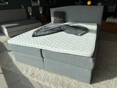 Alternative view of Abverkauf Boxspringbett mit Schubladen