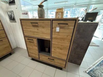 Alternative view of Abverkauf Highboard Ostrava